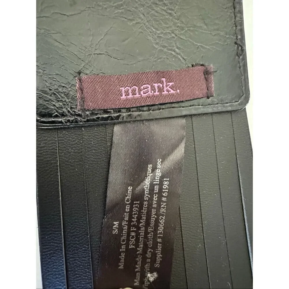 mark. mark small